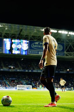 Raphinha seen during LaLiga EA SPORTS game between teams of Real Oviedo  and FC Barcelona at Carlos Tartiere Stadium (Maciej Rogowski/Ball Raw Images)