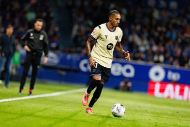 Raphinha seen during LaLiga EA SPORTS game between teams of Real Oviedo  and FC Barcelona at Carlos Tartiere Stadium (Maciej Rogowski/Ball Raw Images)