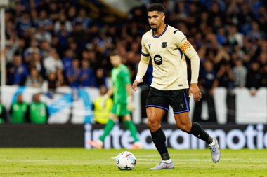 Ronald Araujo seen during LaLiga EA SPORTS game between teams of Real Oviedo  and FC Barcelona at Carlos Tartiere Stadium (Maciej Rogowski/Ball Raw Images)