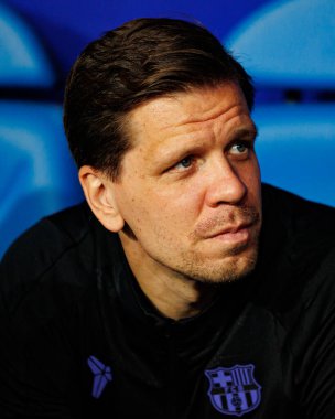 Wojciech Szczesny seen during LaLiga EA SPORTS game between teams of Real Oviedo  and FC Barcelona at Carlos Tartiere Stadium (Maciej Rogowski/Ball Raw Images)