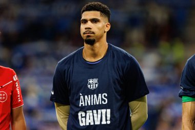 Ronald Arujo seen during LaLiga EA SPORTS game between teams of Real Oviedo  and FC Barcelona at Carlos Tartiere Stadium (Maciej Rogowski/Ball Raw Images)