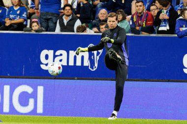 Wojciech Szczesny seen during LaLiga EA SPORTS game between teams of Real Oviedo  and FC Barcelona at Carlos Tartiere Stadium (Maciej Rogowski/Ball Raw Images)