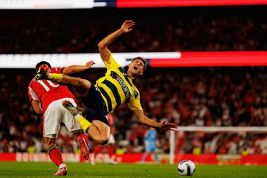 Georgiy Sudakov and Santiago Santi Garcia seen during Liga Portugal game between SL Benfica and Gil Vicente FC (Ball Raw Images/ Maciej Rogowski)