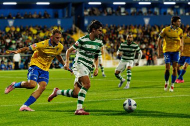 Nodar Lomanidze and Francisco Trincao seen during Liga Portugal game between teams of GD Estoril Praia and Sporting CP at Estadio Antonio Coimbra da Mota (Maciej Rogowski/Ball Raw Images)