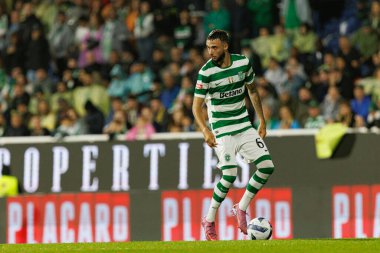 Zeno Debast seen during Liga Portugal game between teams of GD Estoril Praia and Sporting CP at Estadio Antonio Coimbra da Mota (Maciej Rogowski/Ball Raw Images)
