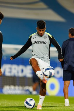 Alisson Santos seen during Liga Portugal game between teams of GD Estoril Praia and Sporting CP at Estadio Antonio Coimbra da Mota (Maciej Rogowski/Ball Raw Images)
