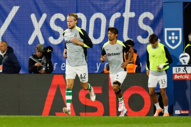 Morten Hjulmand seen during Liga Portugal game between teams of GD Estoril Praia and Sporting CP at Estadio Antonio Coimbra da Mota (Maciej Rogowski/Ball Raw Images)