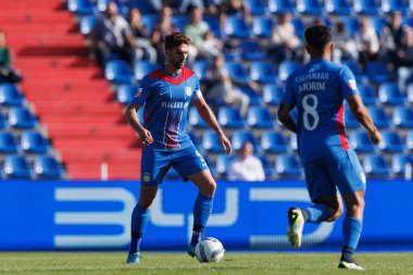 Sergi  Gomez seen during Liga Portugal game between teams of FC Alverca and  Vitoria SC (Maciej Rogowski/Ball Raw Images)