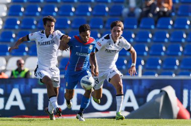 Matija Mitrovic, Alexsandro Amorim and Miguel Nogueira  seen during Liga Portugal game between teams of FC Alverca and  Vitoria SC (Maciej Rogowski/Ball Raw Images)