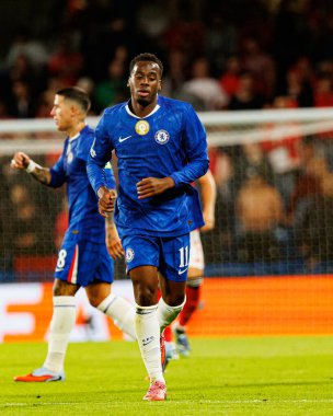 Jamie Gittens seen during Champions League league phase game between Chelsea FC and  SL Benfica (Maciej Rogowski/ Ball Raw Images)