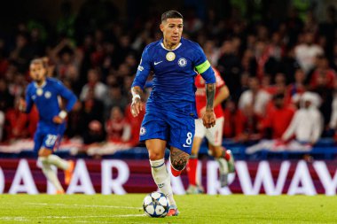 Enzo Fernandez seen during Champions League league phase game between Chelsea FC and  SL Benfica (Maciej Rogowski/ Ball Raw Images)