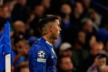 Enzo Fernandez seen during Champions League league phase game between Chelsea FC and  SL Benfica (Maciej Rogowski/ Ball Raw Images)