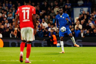 Benoit Badiashile seen during Champions League league phase game between Chelsea FC and  SL Benfica (Maciej Rogowski/ Ball Raw Images)
