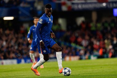 Benoit Badiashile seen during Champions League league phase game between Chelsea FC and  SL Benfica (Maciej Rogowski/ Ball Raw Images)