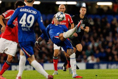 Enzo Fernandez seen during Champions League league phase game between Chelsea FC and  SL Benfica (Maciej Rogowski/ Ball Raw Images)
