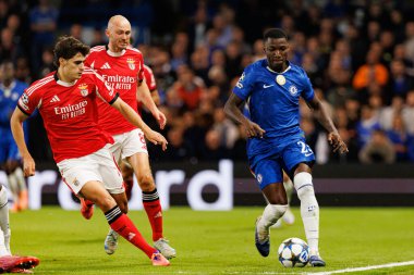 Antonio Silva and Moises Caicedo seen during Champions League league phase game between Chelsea FC and  SL Benfica (Maciej Rogowski/ Ball Raw Images)