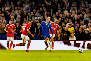 Georgiy Sudakov, Alejandro Garnacho and Fredrik Aursnes seen during Champions League league phase game between Chelsea FC and  SL Benfica (Maciej Rogowski/ Ball Raw Images)