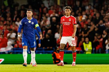 Enzo Fernandez and Richard Rios seen during Champions League league phase game between Chelsea FC and  SL Benfica (Maciej Rogowski/ Ball Raw Images)