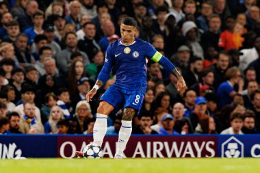 Enzo Fernandez seen during Champions League league phase game between Chelsea FC and  SL Benfica (Maciej Rogowski/ Ball Raw Images)