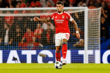 Nicolas Otamendi seen during Champions League league phase game between Chelsea FC and  SL Benfica (Maciej Rogowski/ Ball Raw Images)