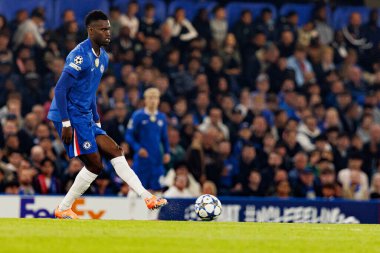 Benoit Badiashile seen during Champions League league phase game between Chelsea FC and  SL Benfica (Maciej Rogowski/ Ball Raw Images)