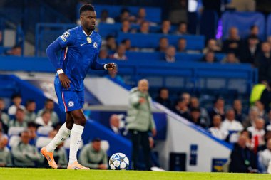 Benoit Badiashile seen during Champions League league phase game between Chelsea FC and  SL Benfica (Maciej Rogowski/ Ball Raw Images)