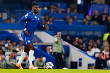 Benoit Badiashile seen during Champions League league phase game between Chelsea FC and  SL Benfica (Maciej Rogowski/ Ball Raw Images)