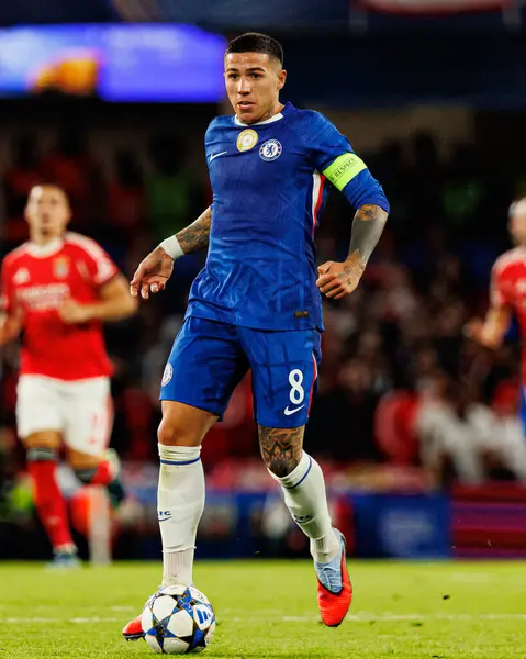 Enzo Fernandez seen during Champions League league phase game between Chelsea FC and  SL Benfica (Maciej Rogowski/ Ball Raw Images)