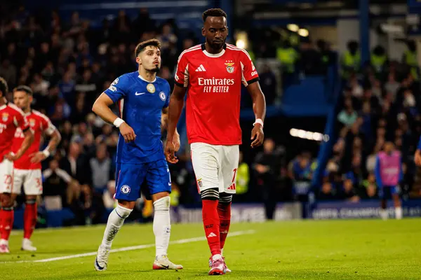 Dodi Lukebakio seen during Champions League league phase game between Chelsea FC and  SL Benfica (Maciej Rogowski/ Ball Raw Images)