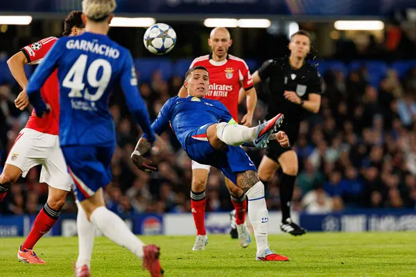 Enzo Fernandez seen during Champions League league phase game between Chelsea FC and  SL Benfica (Maciej Rogowski/ Ball Raw Images)