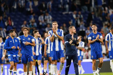 Jan Bednarek seen during Liga Portugal game between teams of FC Porto and SL Benfica at Estadio do Dragao (Maciej Rogowski/Ball Raw Images)