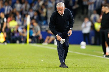 Jose Mourinho seen during Liga Portugal game between teams of FC Porto and SL Benfica at Estadio do Dragao (Maciej Rogowski/Ball Raw Images)