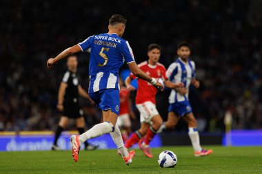 Jan Bednarek seen during Liga Portugal game between teams of FC Porto and SL Benfica at Estadio do Dragao (Maciej Rogowski/Ball Raw Images)