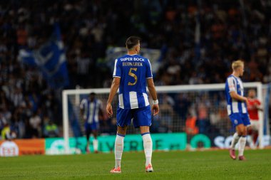 Jan Bednarek seen during Liga Portugal game between teams of FC Porto and SL Benfica at Estadio do Dragao (Maciej Rogowski/Ball Raw Images)