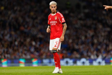 Enzo Barrenechea seen during Liga Portugal game between teams of FC Porto and SL Benfica at Estadio do Dragao (Maciej Rogowski/Ball Raw Images)