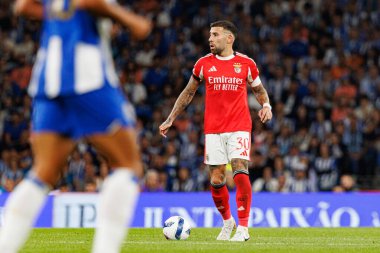 Nicolas Otamendi seen during Liga Portugal game between teams of FC Porto and SL Benfica at Estadio do Dragao (Maciej Rogowski/Ball Raw Images)