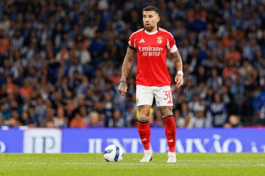 Nicolas Otamendi seen during Liga Portugal game between teams of FC Porto and SL Benfica at Estadio do Dragao (Maciej Rogowski/Ball Raw Images)