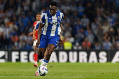 Samu seen during Liga Portugal game between teams of FC Porto and SL Benfica at Estadio do Dragao (Maciej Rogowski/Ball Raw Images)
