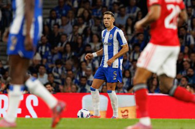Jan Bednarek seen during Liga Portugal game between teams of FC Porto and SL Benfica at Estadio do Dragao (Maciej Rogowski/Ball Raw Images)