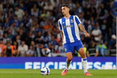 Jakub Kiwior seen during Liga Portugal game between teams of FC Porto and SL Benfica at Estadio do Dragao (Maciej Rogowski/Ball Raw Images)