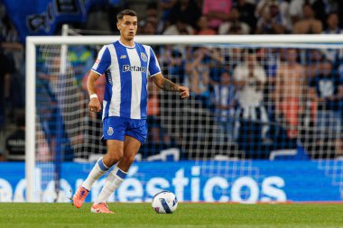 Jakub Kiwior seen during Liga Portugal game between teams of FC Porto and SL Benfica at Estadio do Dragao (Maciej Rogowski/Ball Raw Images)