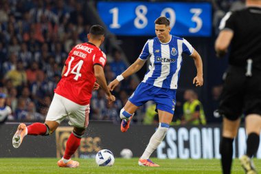 Jan Bednarek seen during Liga Portugal game between teams of FC Porto and SL Benfica at Estadio do Dragao (Maciej Rogowski/Ball Raw Images)