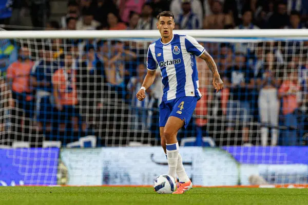 Jakub Kiwior seen during Liga Portugal game between teams of FC Porto and SL Benfica at Estadio do Dragao (Maciej Rogowski/Ball Raw Images)