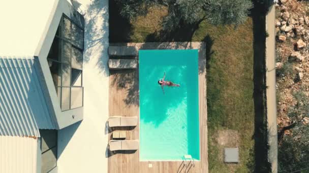 Video See Aerial Shot Luxurious Pool Villa Camera High Can — Stockvideo