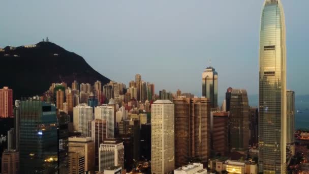 Een Antenne Uitzicht Een Haven Baai Hong Kong Bij Zonsondergang — Stockvideo
