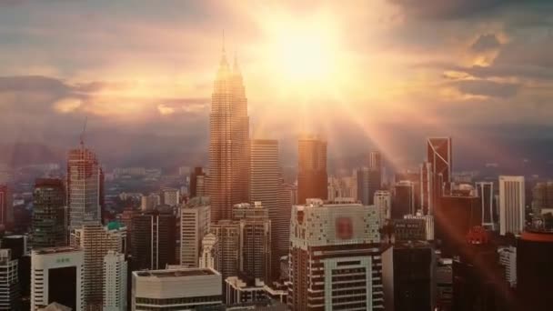 Vista Aérea Ciudad Kuala Lumpur Atardecer Imágenes Alta Calidad — Vídeos de Stock