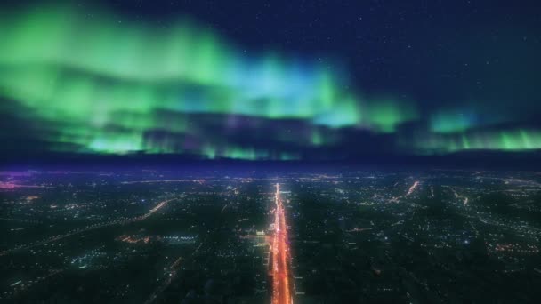 Légi Felvétel Hatalmas Városról Éjszaka Aurora Fényhatás Égen Fantasztikus Epikus — Stock videók