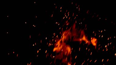 Yüzen közler arka planda şeffaf PNG kıvılcımları oluşturur. Resimleri kaplamak için matlık veya ekran kipi kullanımı.