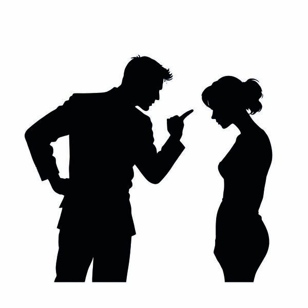 Силуэт влюбленной молодой пары.