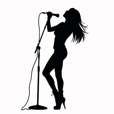 Siyah şarkı söyleyen kız.